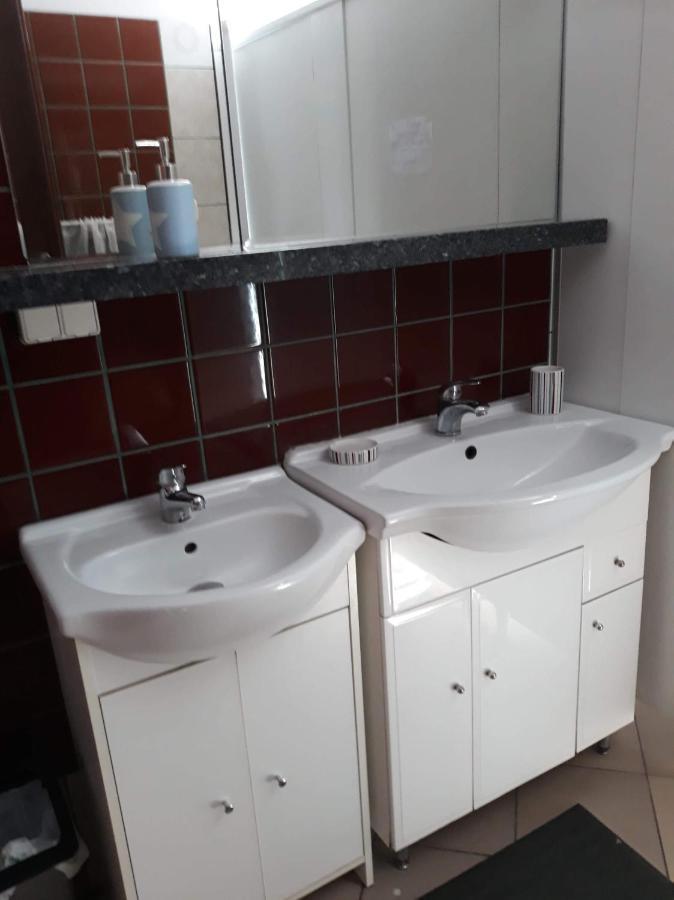 Noclegi U Lili Człuchów Exterior foto